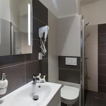 Wenceslas Square Cozy Modern Daire *