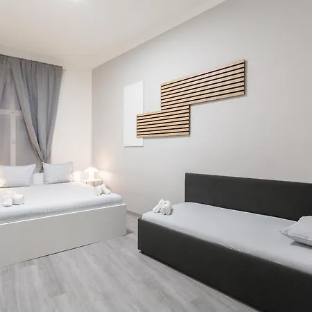 Wenceslas Square Cozy Modern *